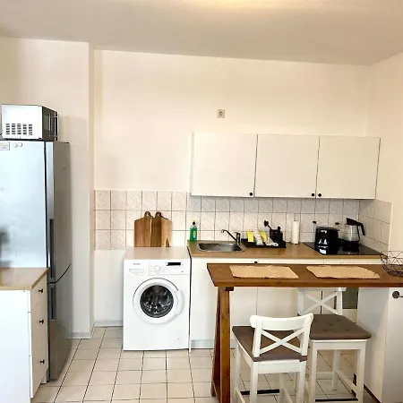 Modern, Large 1-r In A Location Apartman Drezda